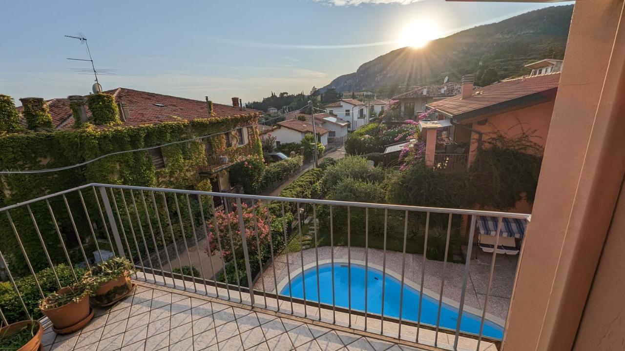 Terrazza Di Garda - Regarda Travel Гарда Екстер'єр фото